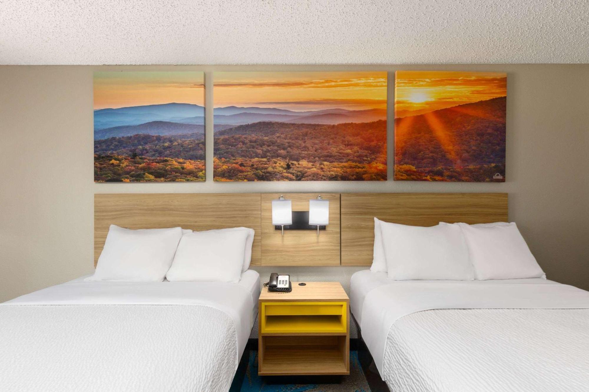 Days Inn By Wyndham גלאזגו מראה חיצוני תמונה