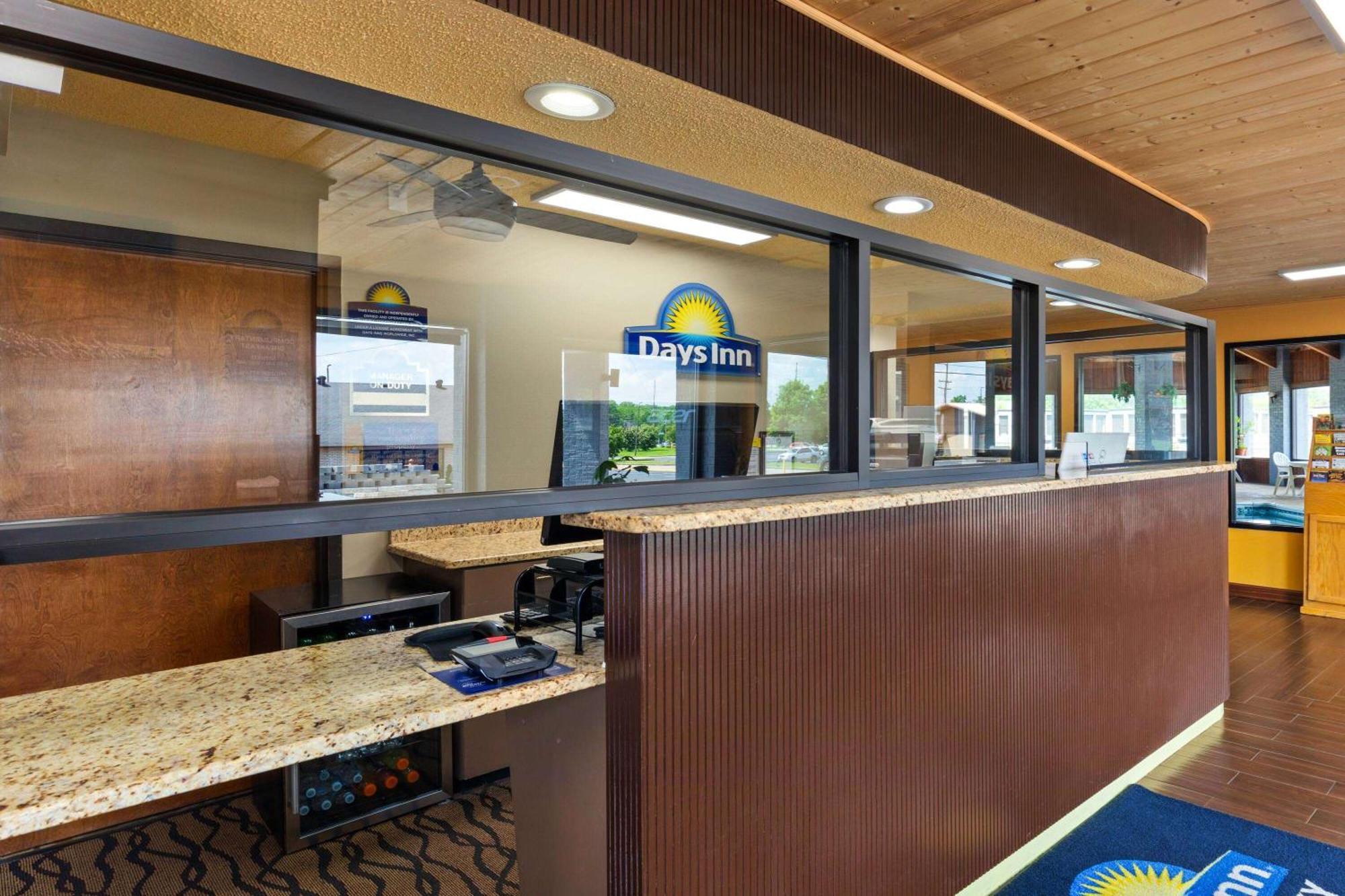 Days Inn By Wyndham גלאזגו מראה חיצוני תמונה